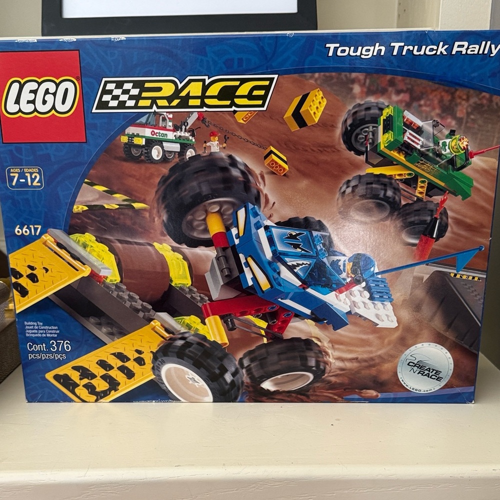 LEGO Race Tough Truck Rally Set - Blue, Yellow, Red